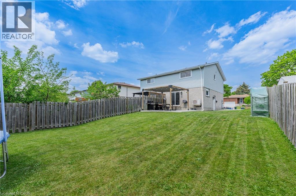 242 The Country Way, Kitchener, Ontario  N2E 2P9 - Photo 41 - 40836702