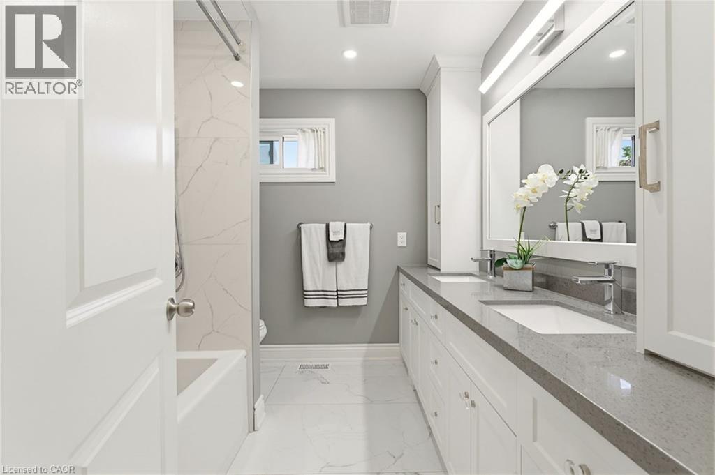 2063 Cavendish Drive, Burlington, Ontario  L7P 1Y9 - Photo 25 - 40832461