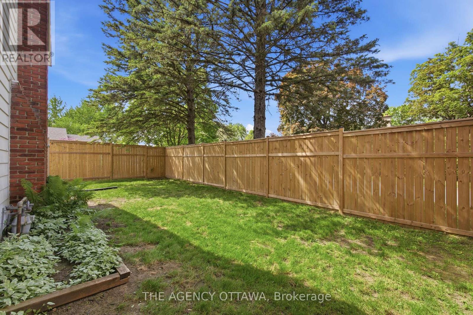 2184 Delmar Drive, Ottawa, Ontario  K1H 5R5 - Photo 46 - X13413120