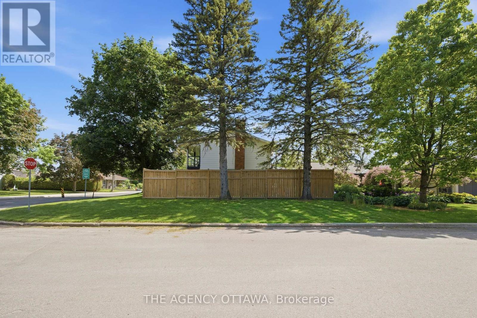 2184 Delmar Drive, Ottawa, Ontario  K1H 5R5 - Photo 50 - X13413120