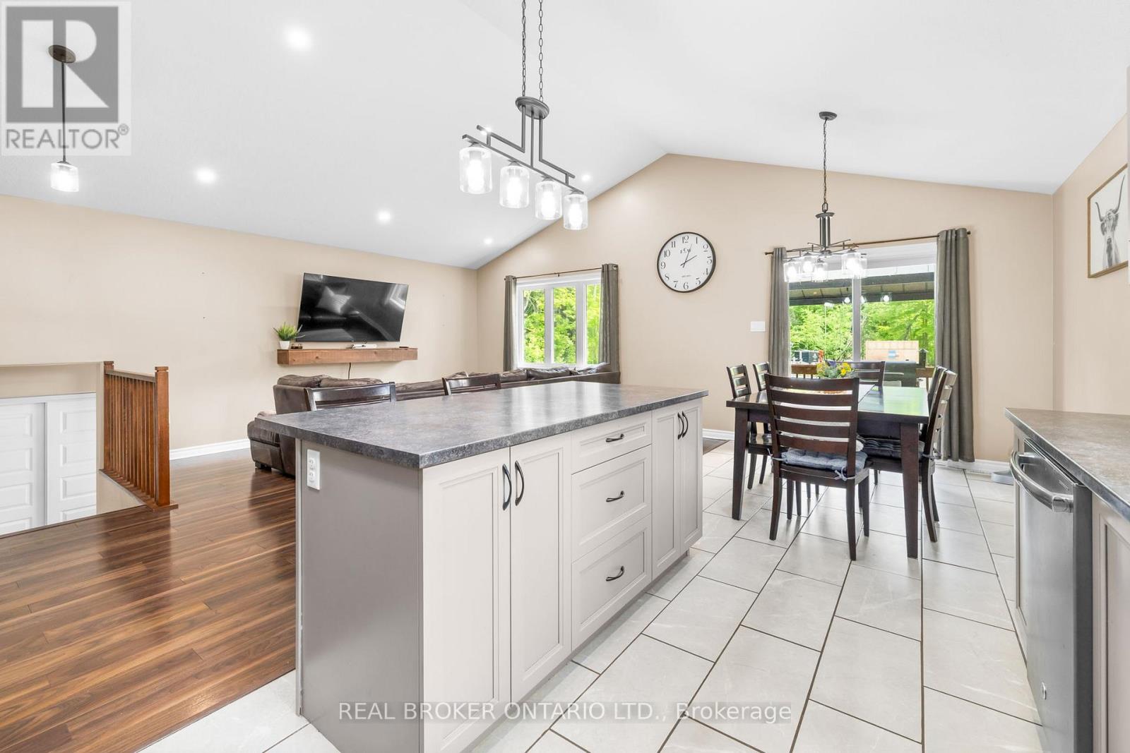 1083 St Fillans Road, Beckwith, Ontario  K7C 0V6 - Photo 16 - X13413172
