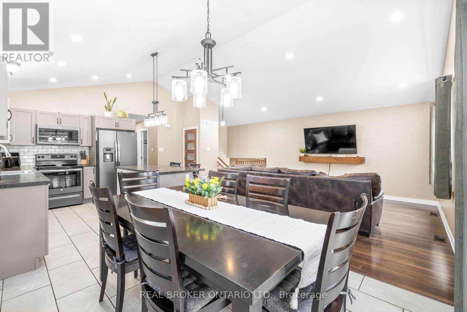 1083 St Fillans Road, Beckwith, Ontario  K7C 0V6 - Photo 19 - X13413172