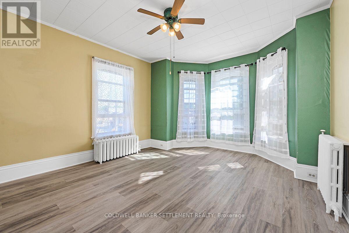 55 Wilson Street W, Perth, Ontario  K7H 2N5 - Photo 19 - X13413236