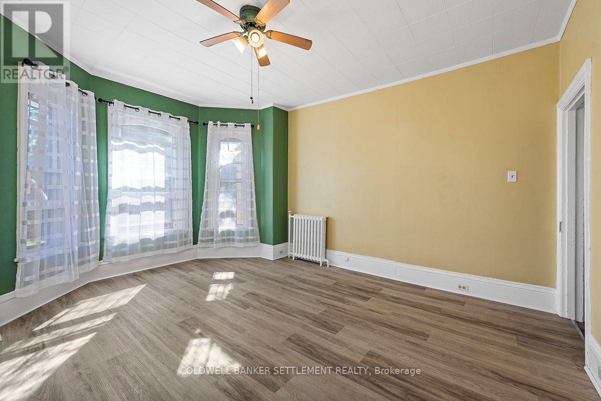 55 Wilson Street W, Perth, Ontario  K7H 2N5 - Photo 20 - X13413236
