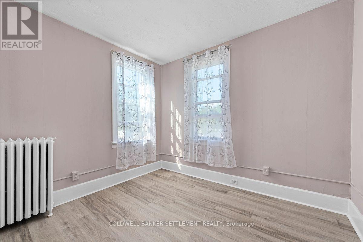 55 Wilson Street W, Perth, Ontario  K7H 2N5 - Photo 6 - X13413236