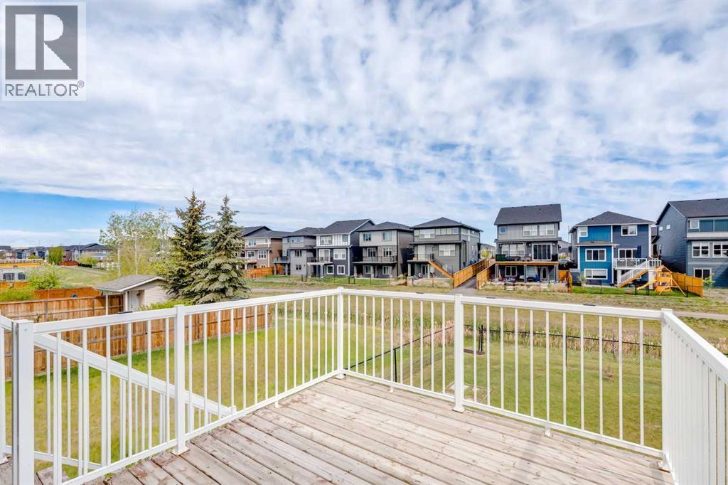 664 Luxstone Landing SW, Airdrie, Alberta  T4B 3L2 - Photo 39 - A2315122