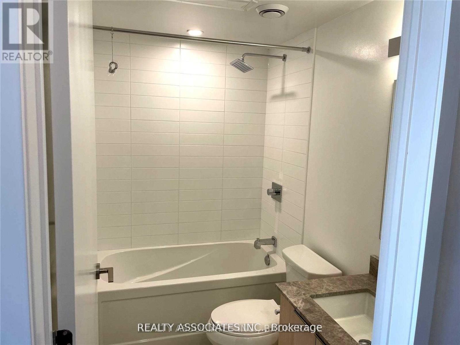 4003 - 501 Yonge Street, Toronto, Ontario  M4Y 1Y4 - Photo 6 - C13413056