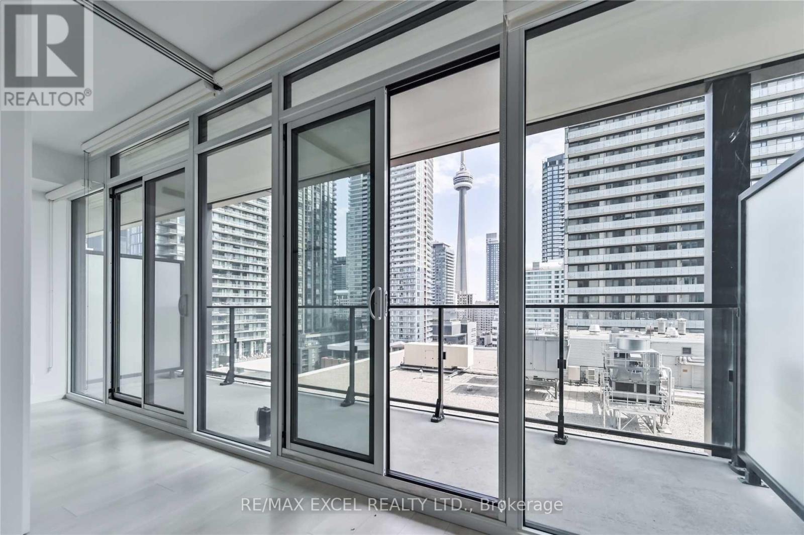 1210 - 125 Peter Street, Toronto, Ontario  M5V 0M2 - Photo 3 - C13413222