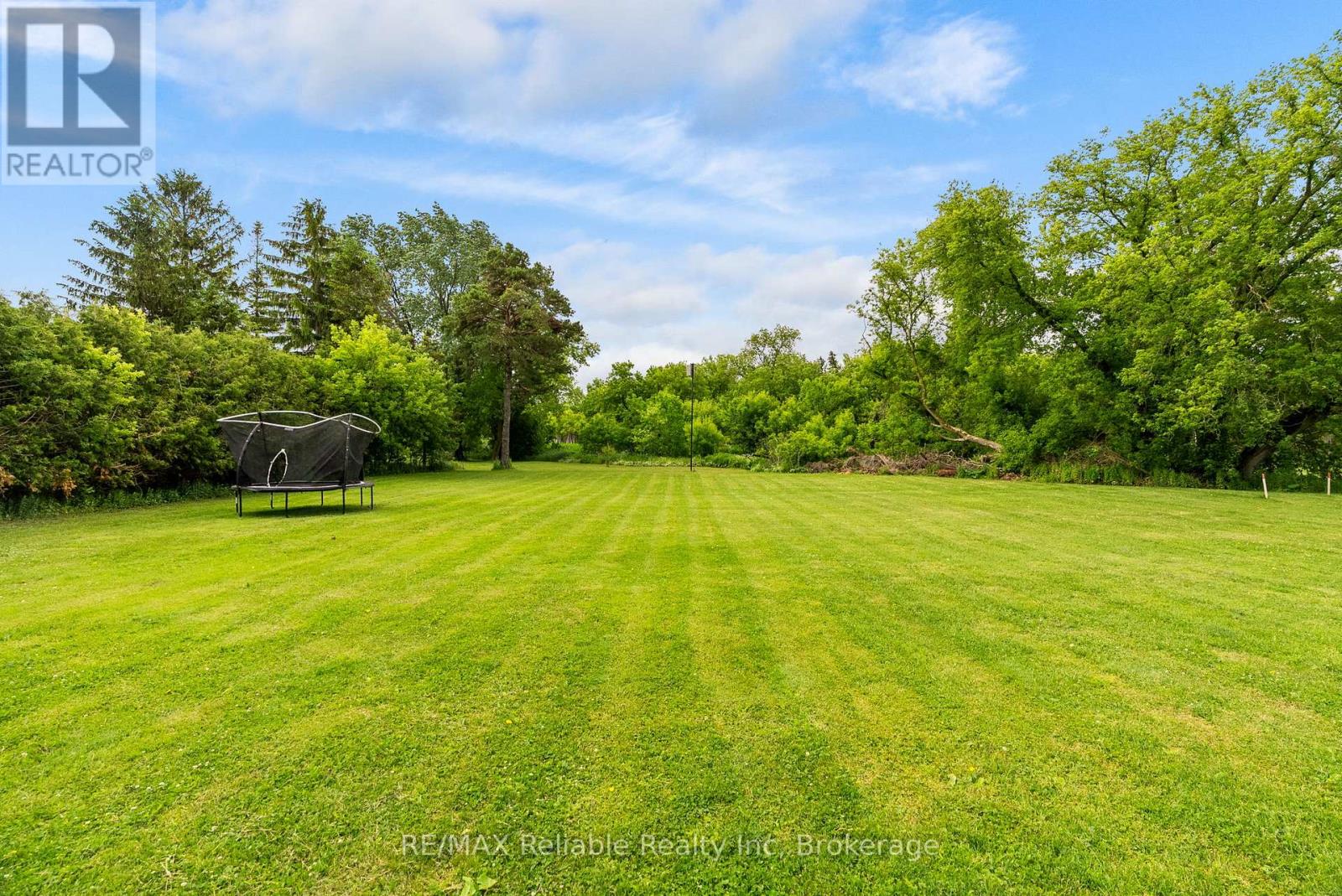 17 Main Street, Bluewater, Ontario  N0M 2T0 - Photo 46 - X13413084