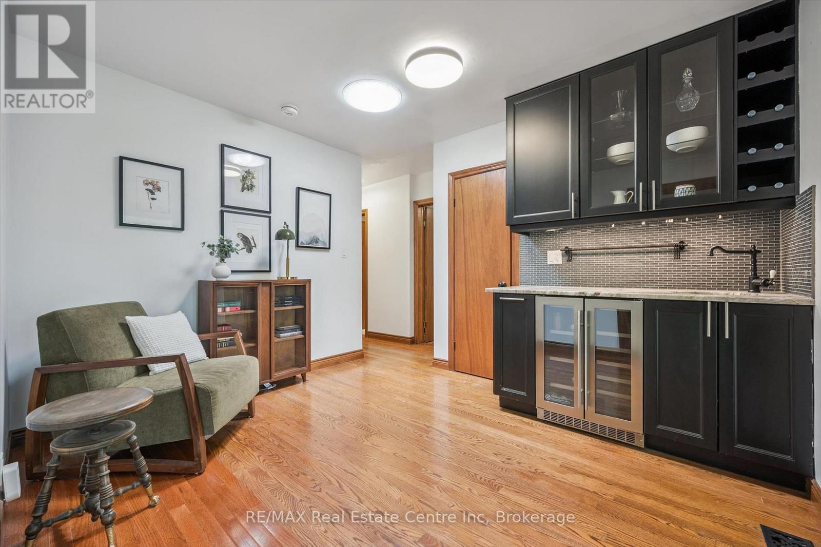 11 Floral Drive, Guelph, Ontario  N1G 1R2 - Photo 15 - X13413108