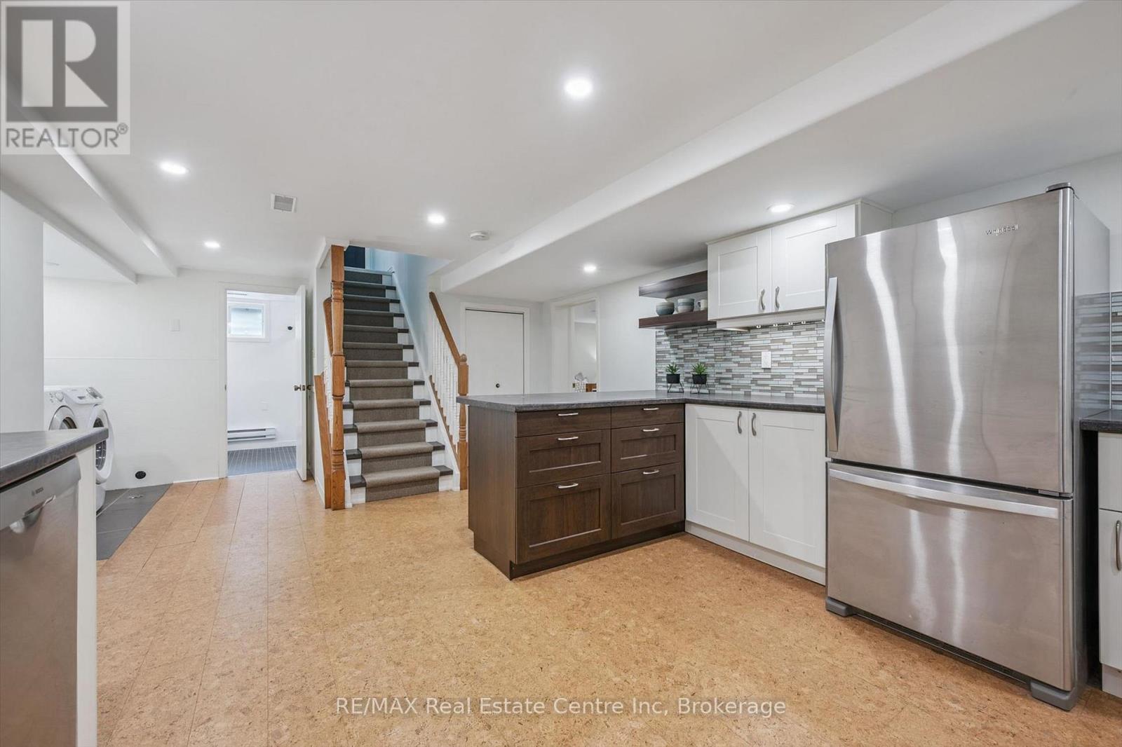 11 Floral Drive, Guelph, Ontario  N1G 1R2 - Photo 20 - X13413108