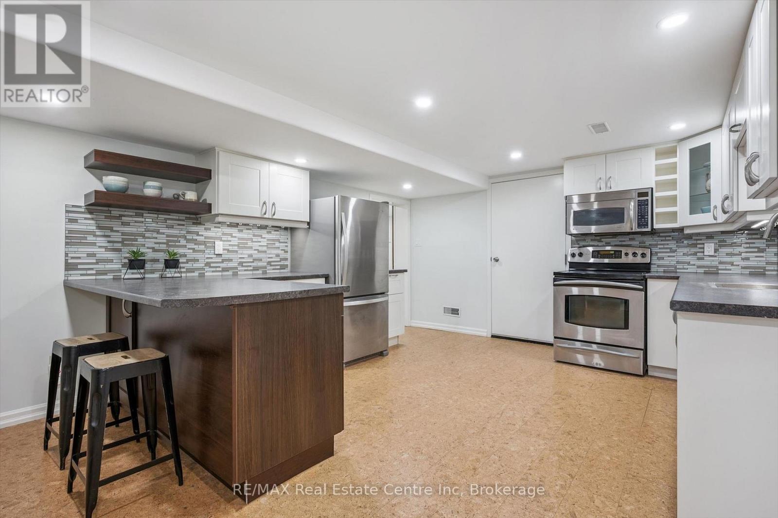 11 Floral Drive, Guelph, Ontario  N1G 1R2 - Photo 21 - X13413108