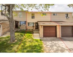 82 - 82 LAURIE CRESCENT, Owen Sound, Ontario