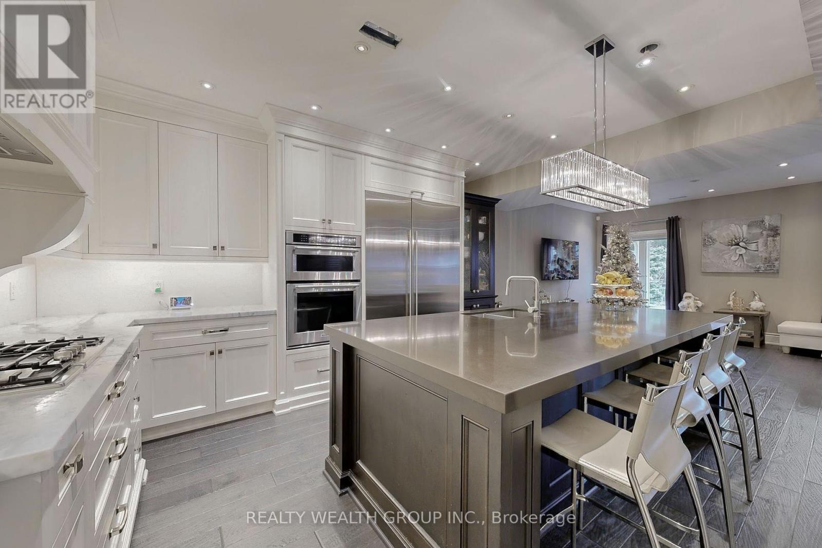 43 Catano Court, Richmond Hill, Ontario  L4S 2V4 - Photo 38 - N13413072