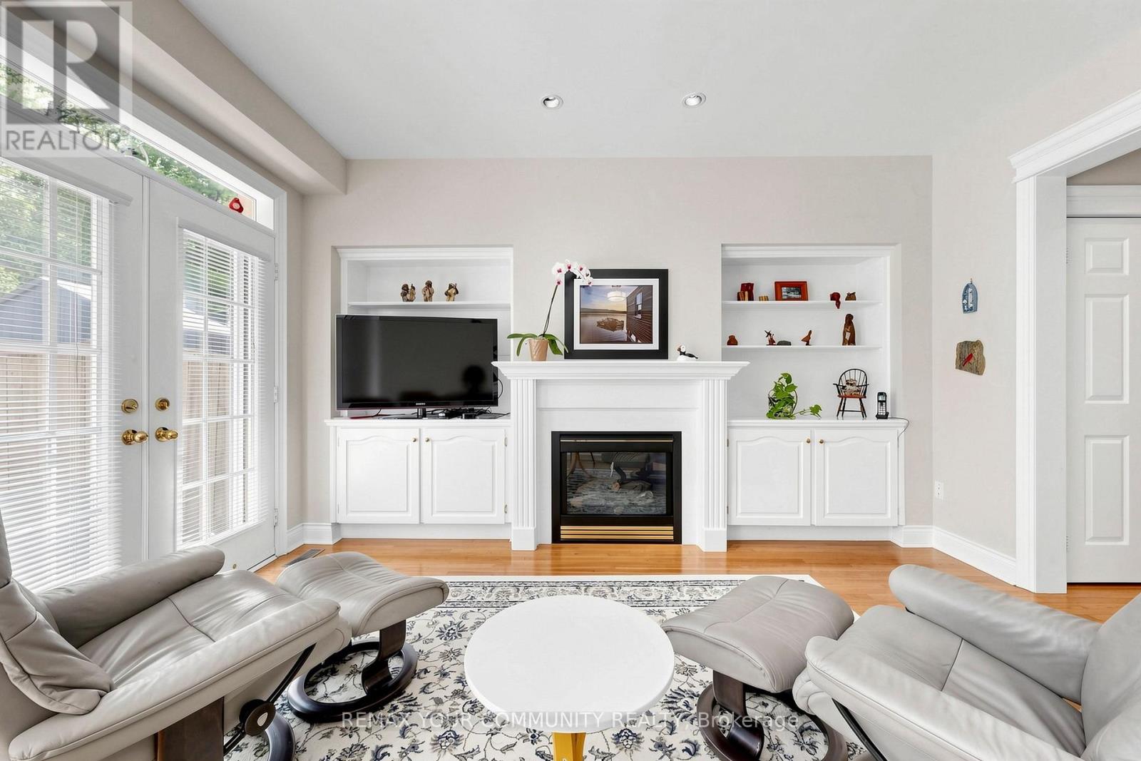 104 Westbury Court, Richmond Hill, Ontario  L4S 2L3 - Photo 17 - N13413226
