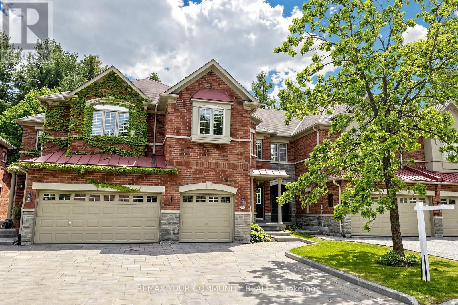 104 Westbury Court, Richmond Hill, Ontario  L4S 2L3 - Photo 2 - N13413226