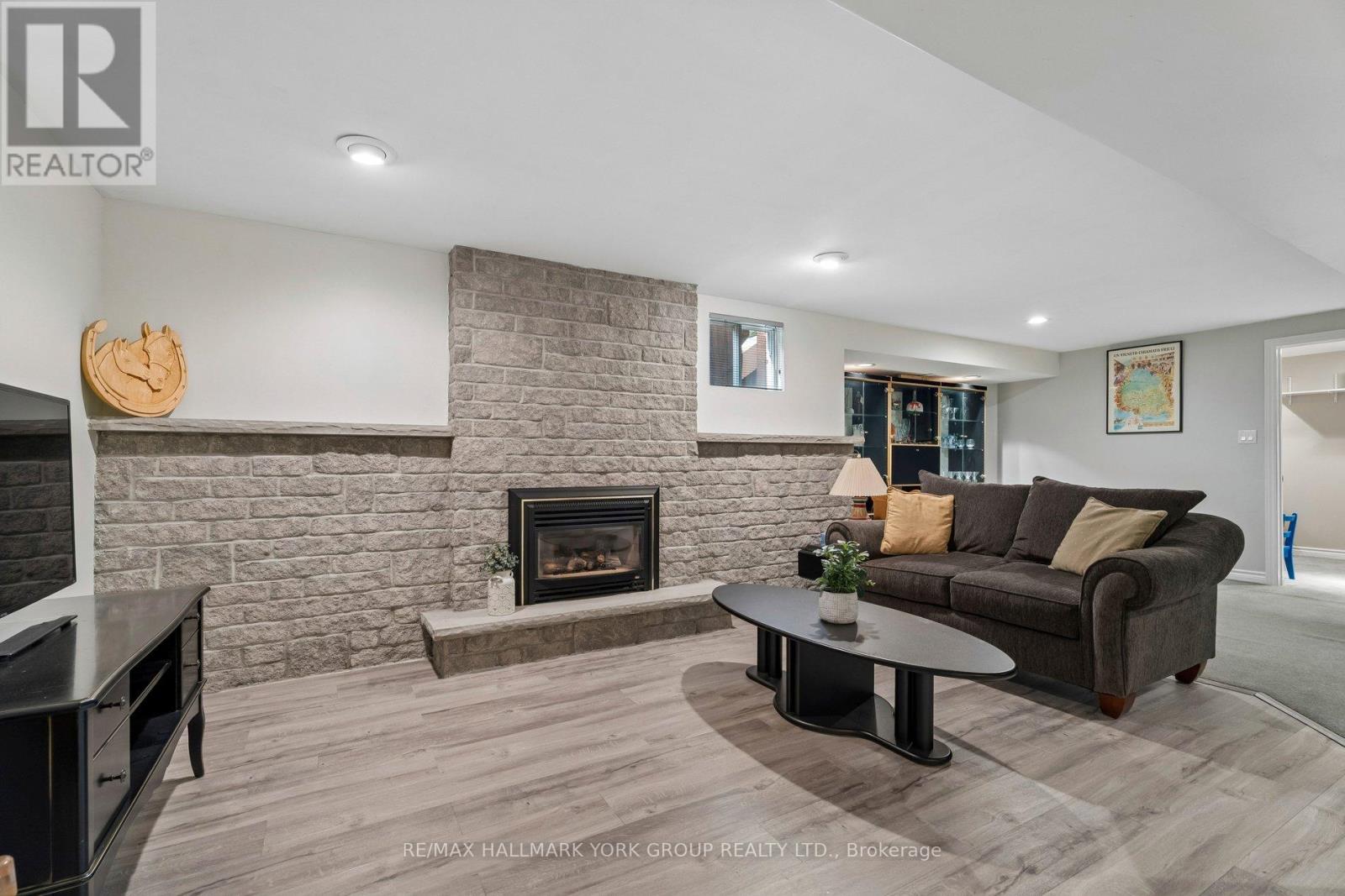 134 Corner Ridge Road, Aurora, Ontario  L4G 6L4 - Photo 35 - N13413230