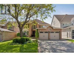 134 CORNER RIDGE ROAD, Aurora, Ontario