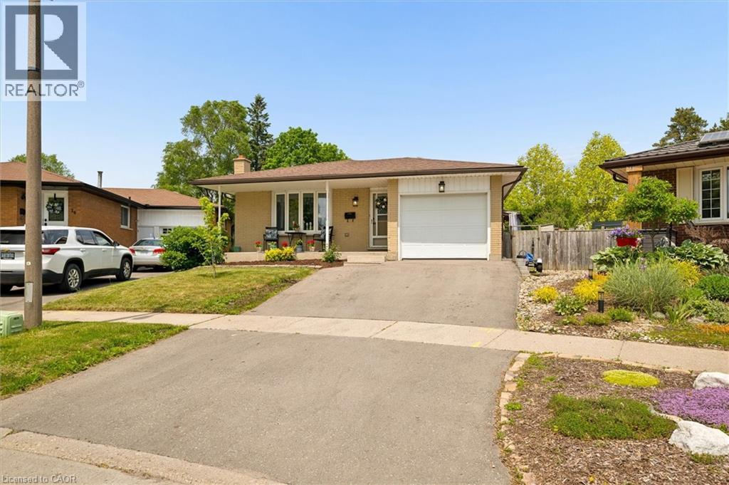 22 Brookside Crescent, Kitchener, Ontario  N2N 1H1 - Photo 5 - 40837522