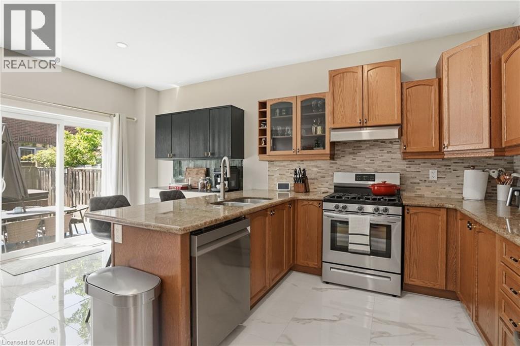 111 Greenstem Crescent, Stoney Creek, Ontario  L8E 0A8 - Photo 14 - 40835707