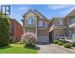 111 GREENSTEM Crescent, Stoney Creek, Ontario