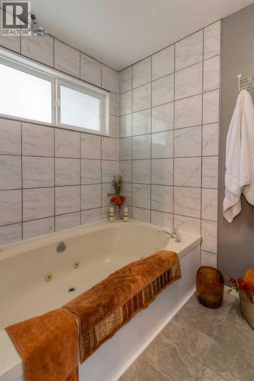 1010 22 Avenue, Coaldale, Alberta  T1M 1B6 - Photo 26 - A2316960