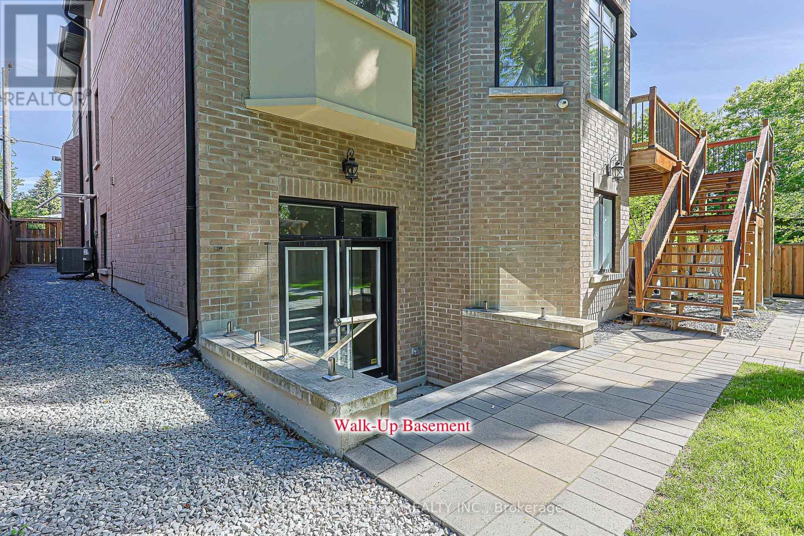 151 Horsham Avenue, Toronto, Ontario  M2N 2A3 - Photo 31 - C13238250