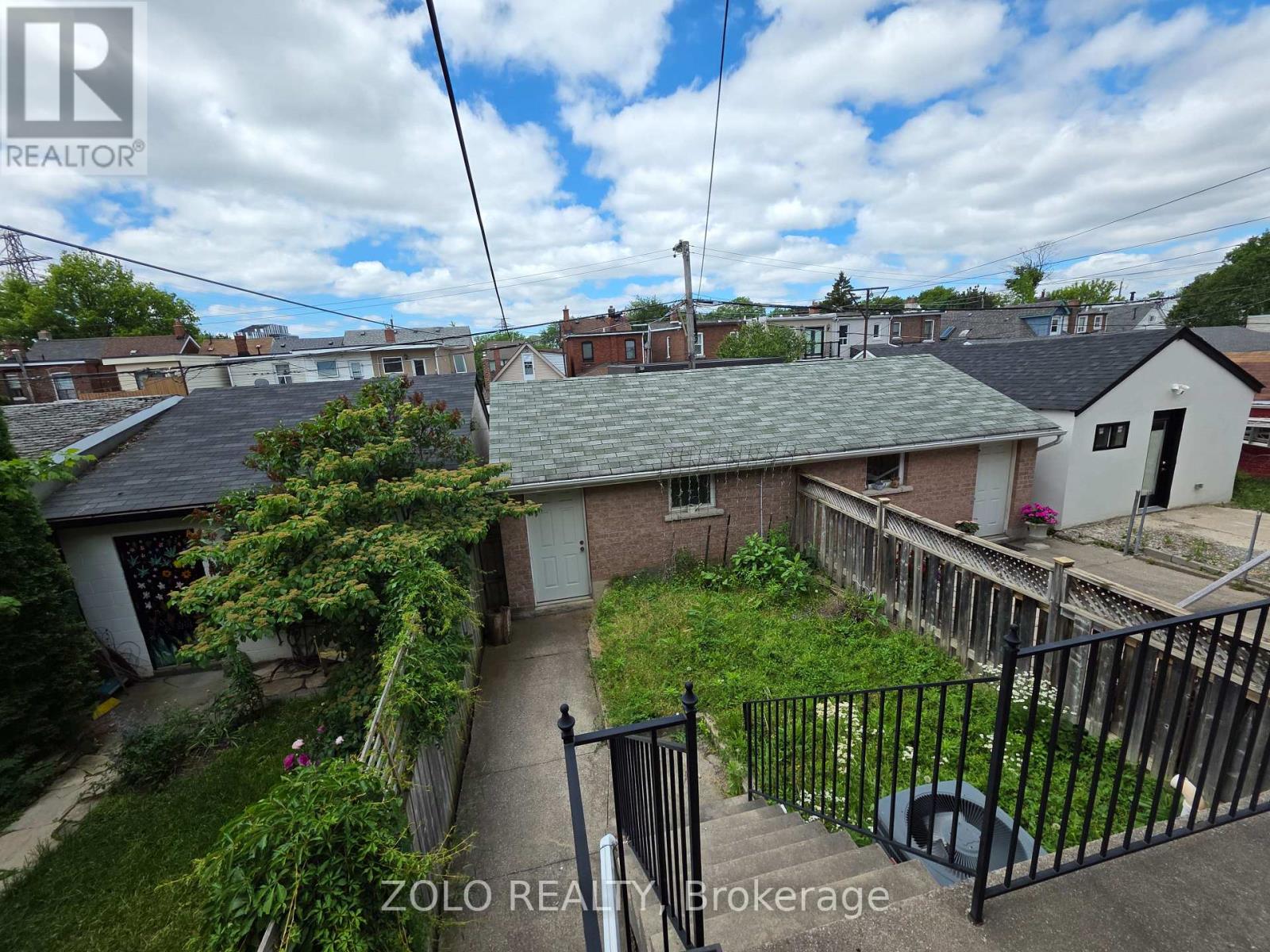 64 Prescott Avenue, Toronto, Ontario  M6N 3G5 - Photo 14 - W13413078