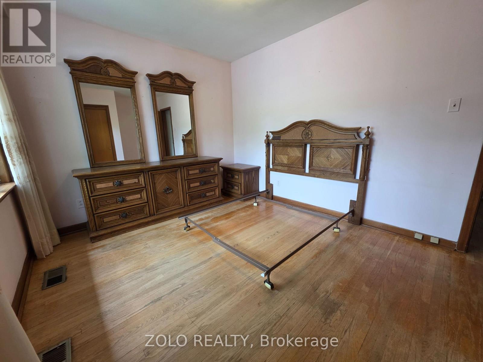 64 Prescott Avenue, Toronto, Ontario  M6N 3G5 - Photo 26 - W13413078