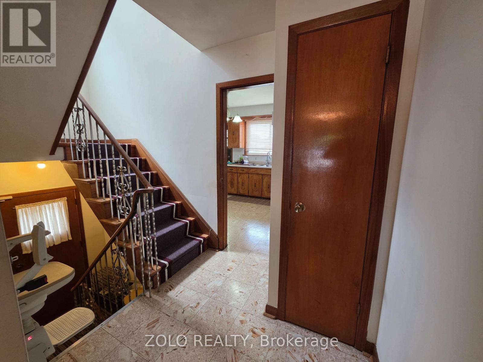 64 Prescott Avenue, Toronto, Ontario  M6N 3G5 - Photo 7 - W13413078