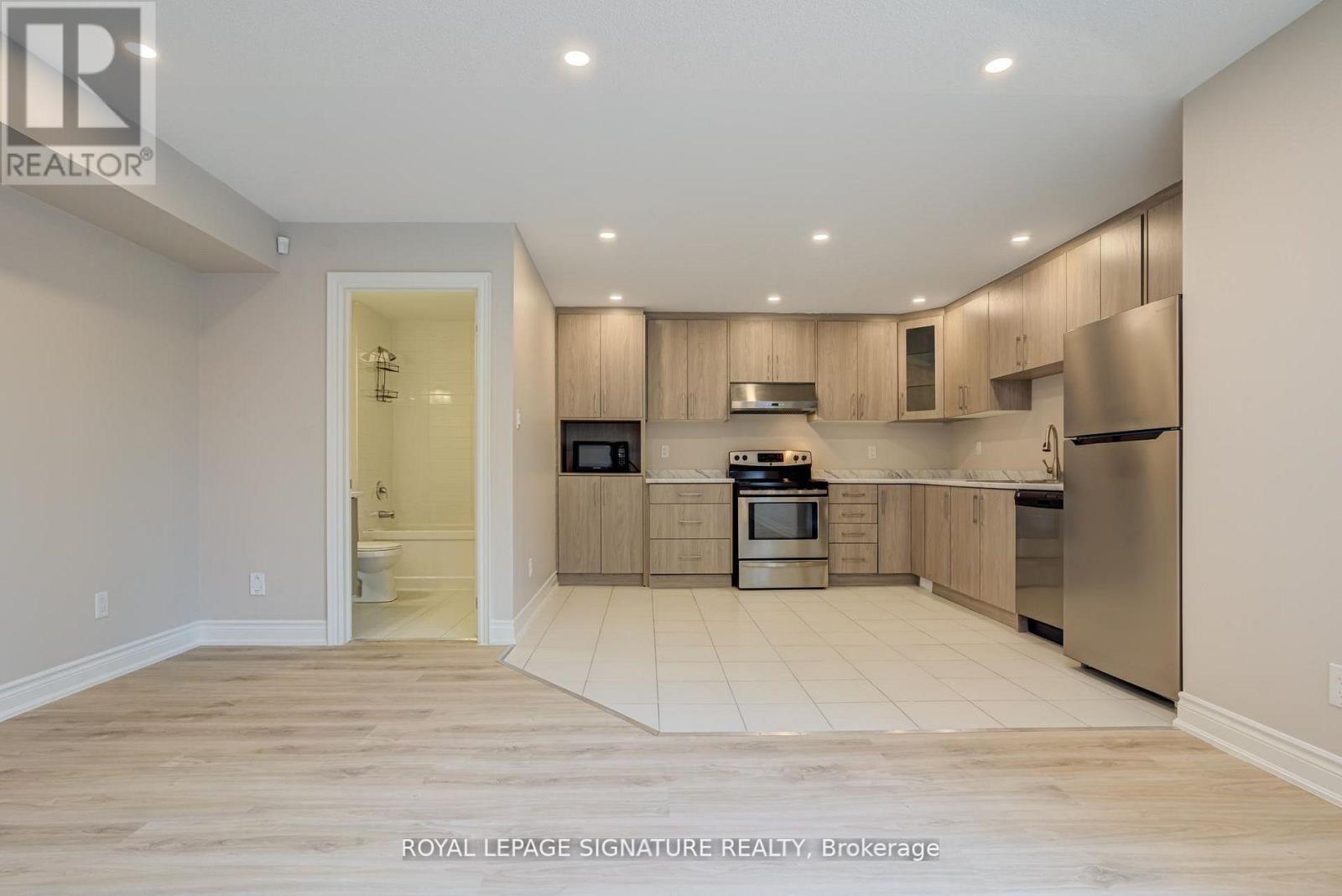 Bsmt - 16 Dancing Waters Road, Brampton, Ontario  L6Y 0C3 - Photo 13 - W13413092