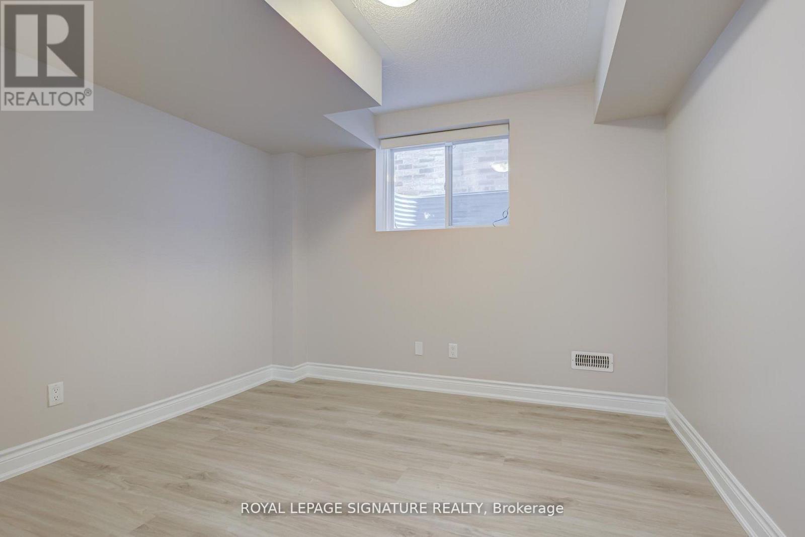Bsmt - 16 Dancing Waters Road, Brampton, Ontario  L6Y 0C3 - Photo 23 - W13413092