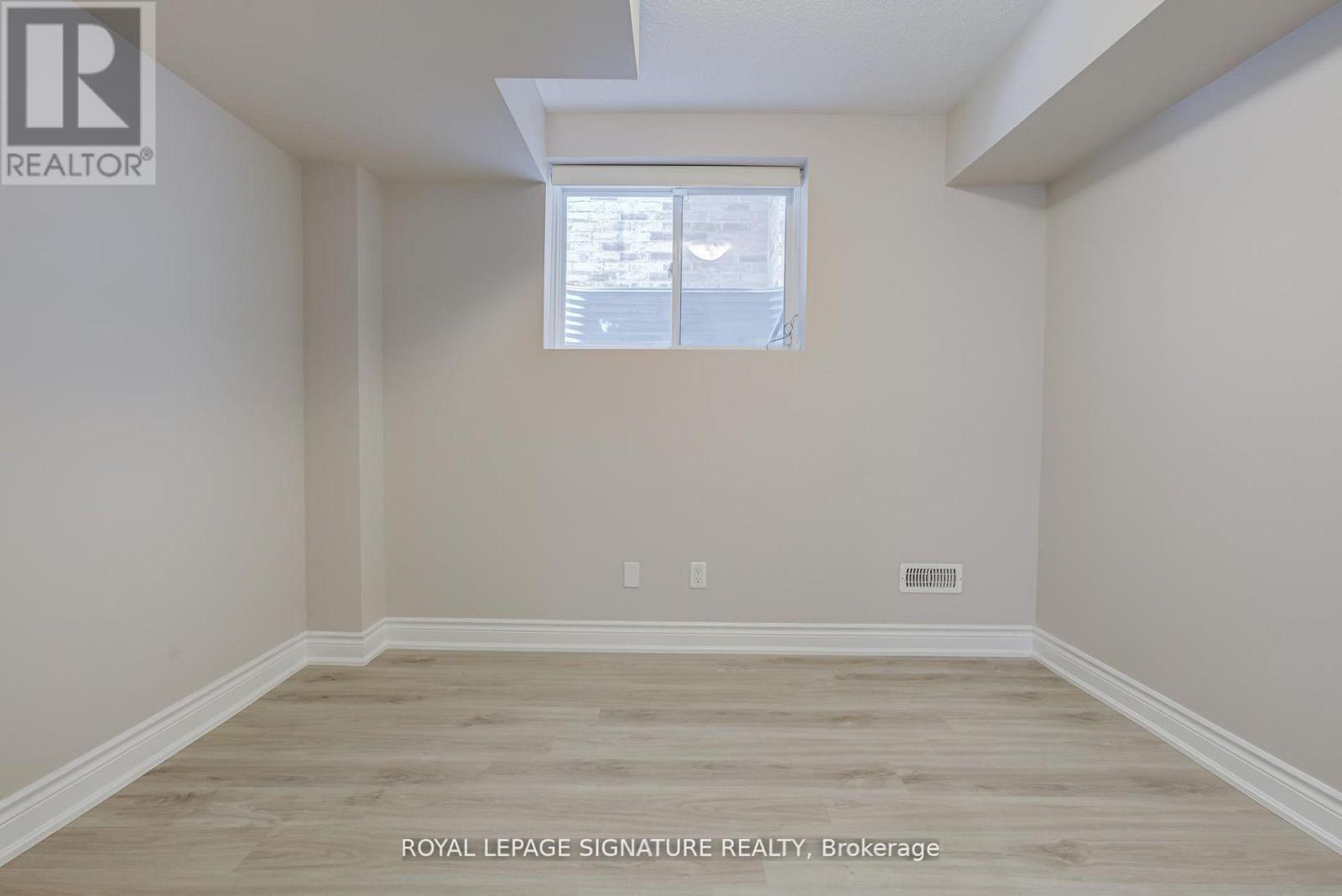 Bsmt - 16 Dancing Waters Road, Brampton, Ontario  L6Y 0C3 - Photo 25 - W13413092
