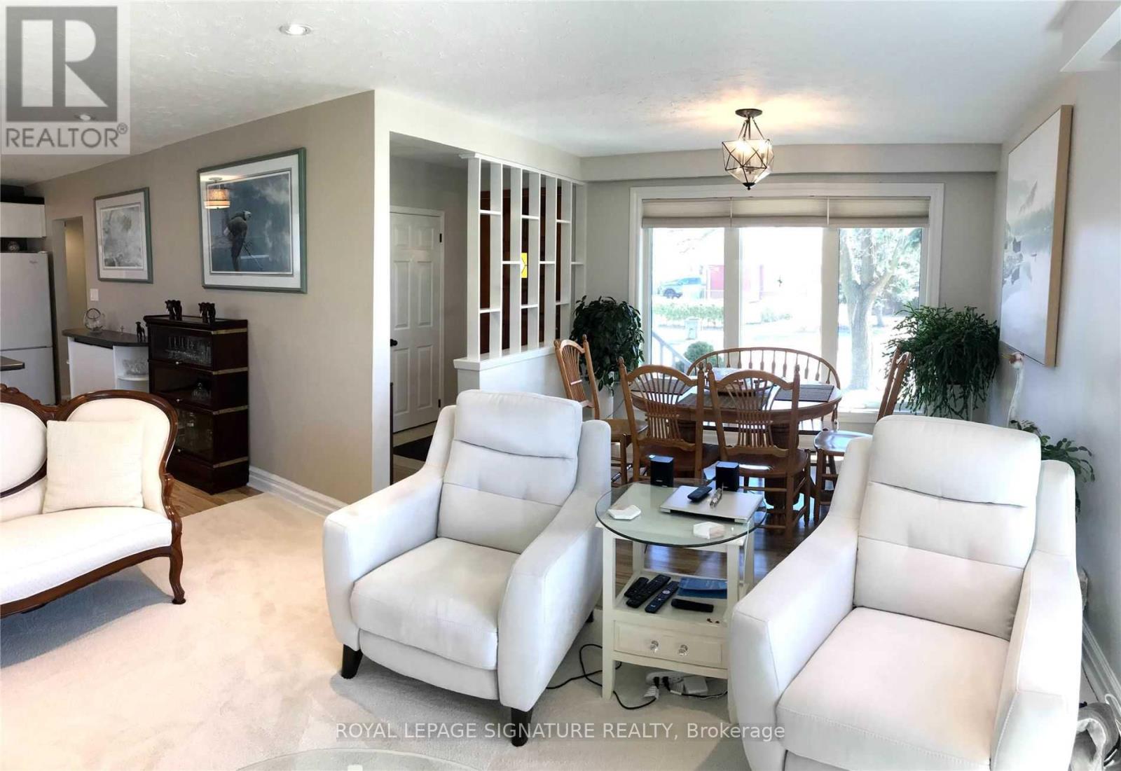 Main - 2 Learmont Drive, Toronto, Ontario  M9R 2E3 - Photo 3 - W13413188