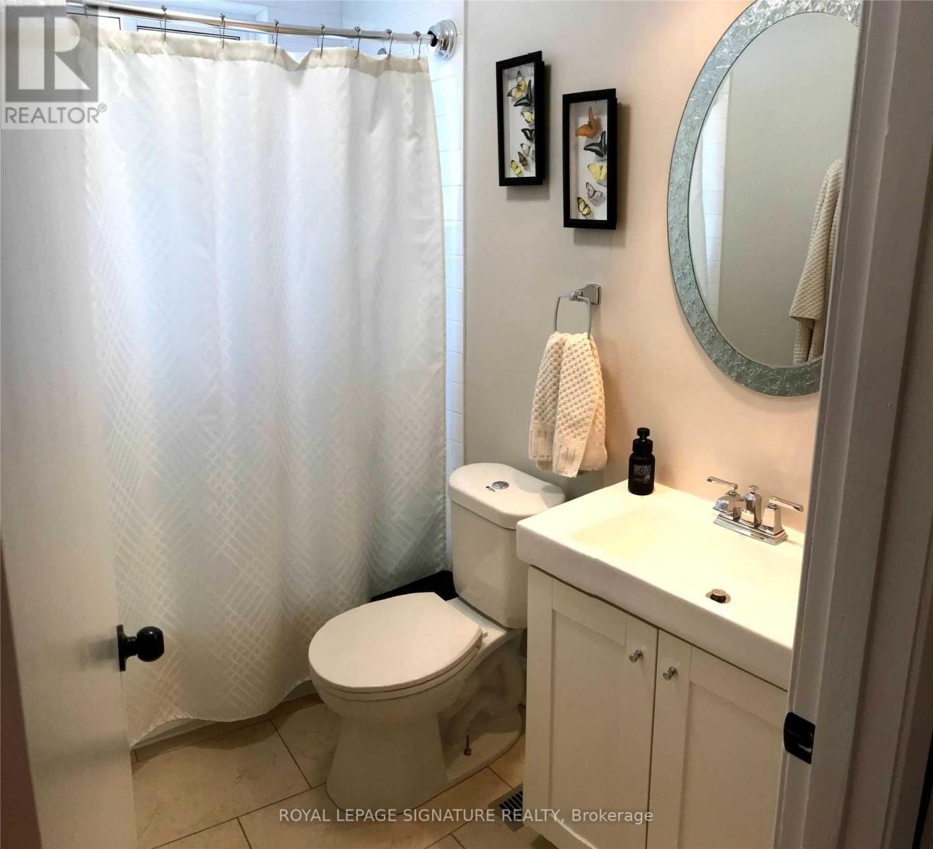 Main - 2 Learmont Drive, Toronto, Ontario  M9R 2E3 - Photo 5 - W13413188