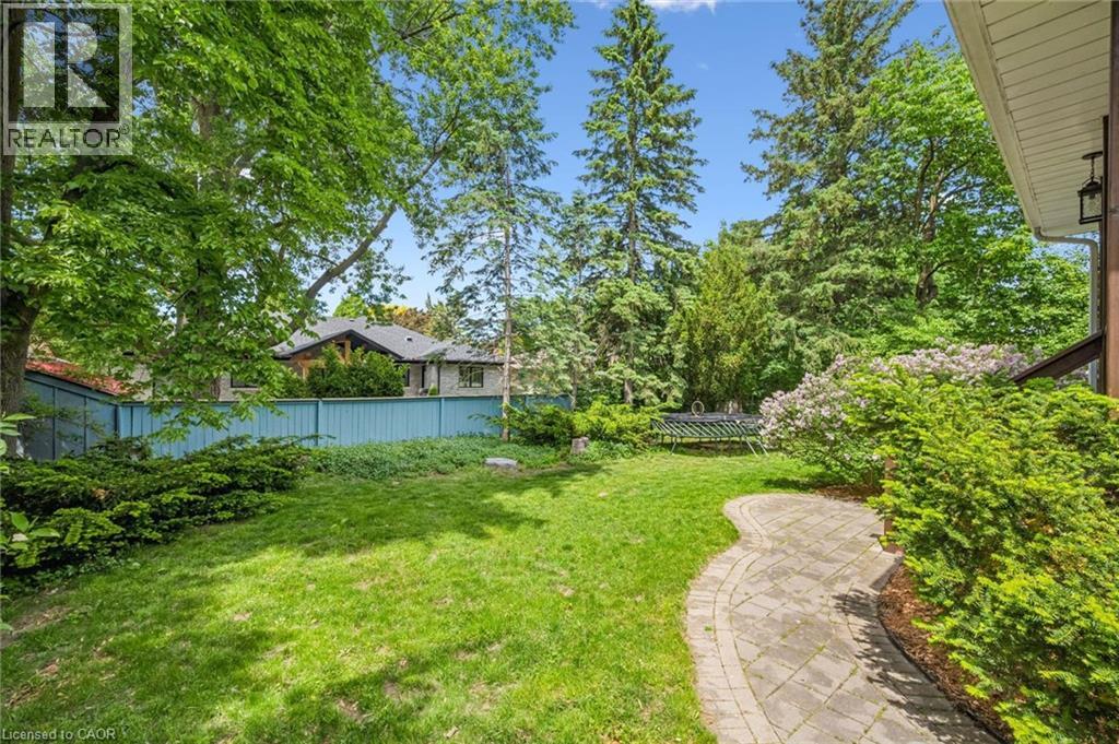 11 Floral Drive, Guelph, Ontario  N1G 1R2 - Photo 36 - 40837379