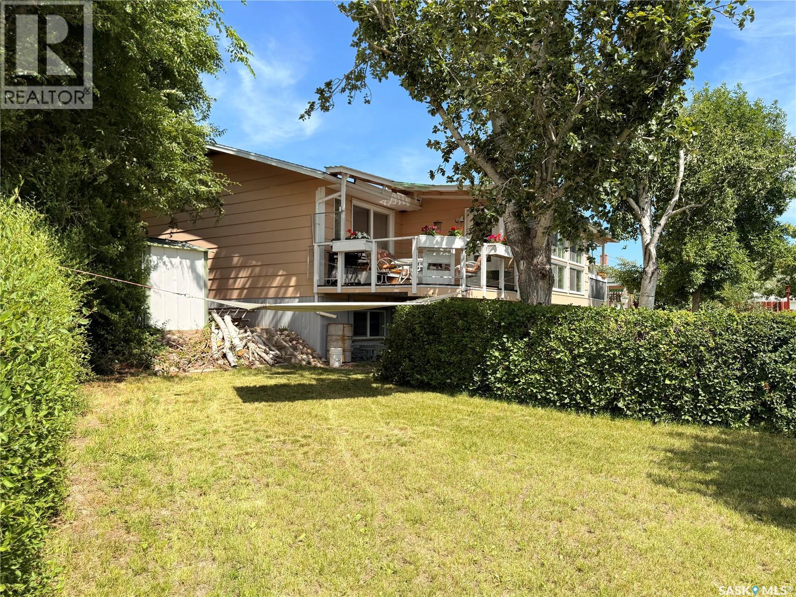 51 Tufts Crescent, Outlook, Saskatchewan  S0L 2N0 - Photo 37 - SK038565