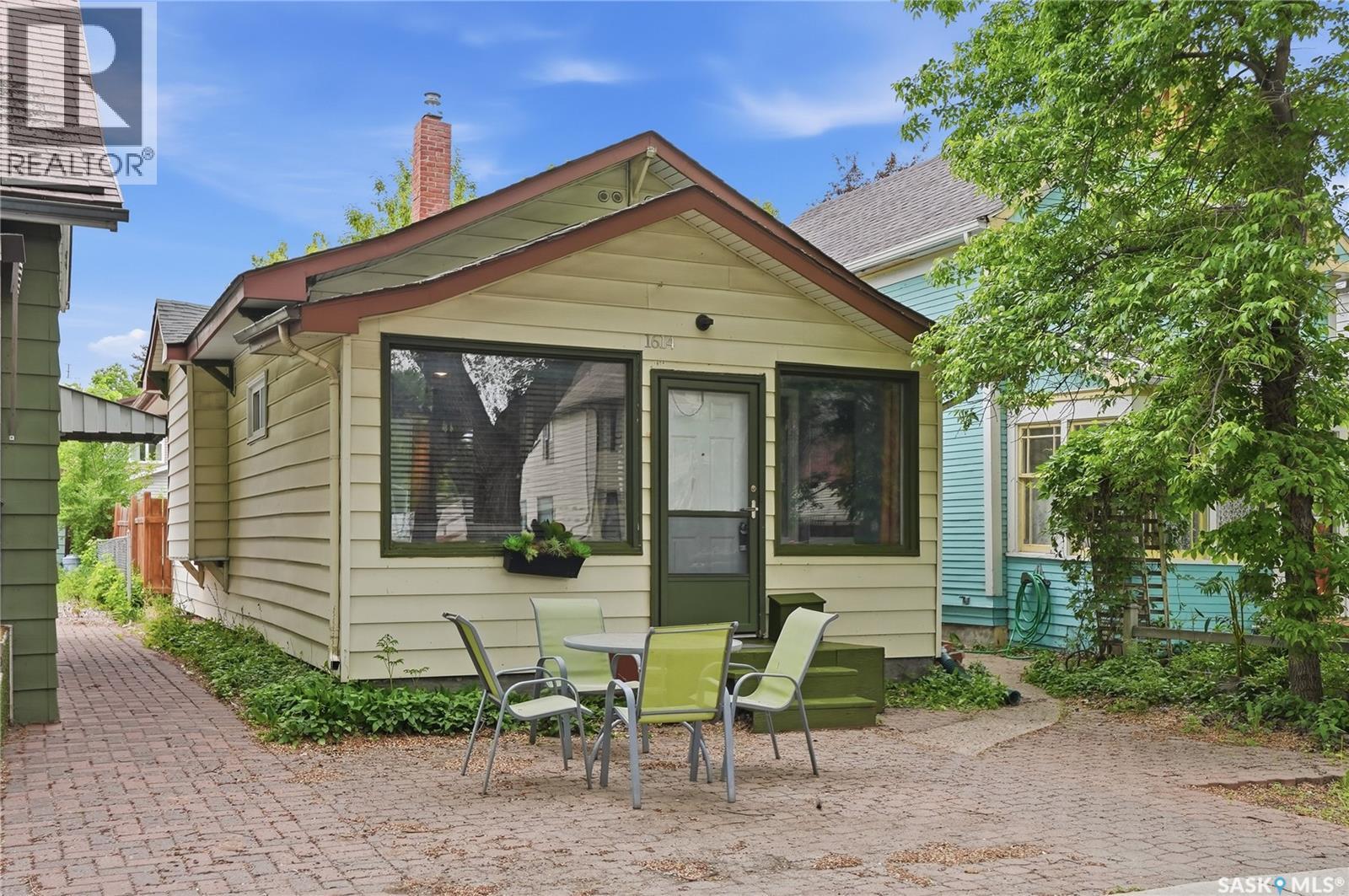 1614 Lorne Avenue, Saskatoon, Saskatchewan  S7H 1Y1 - Photo 2 - SK038545