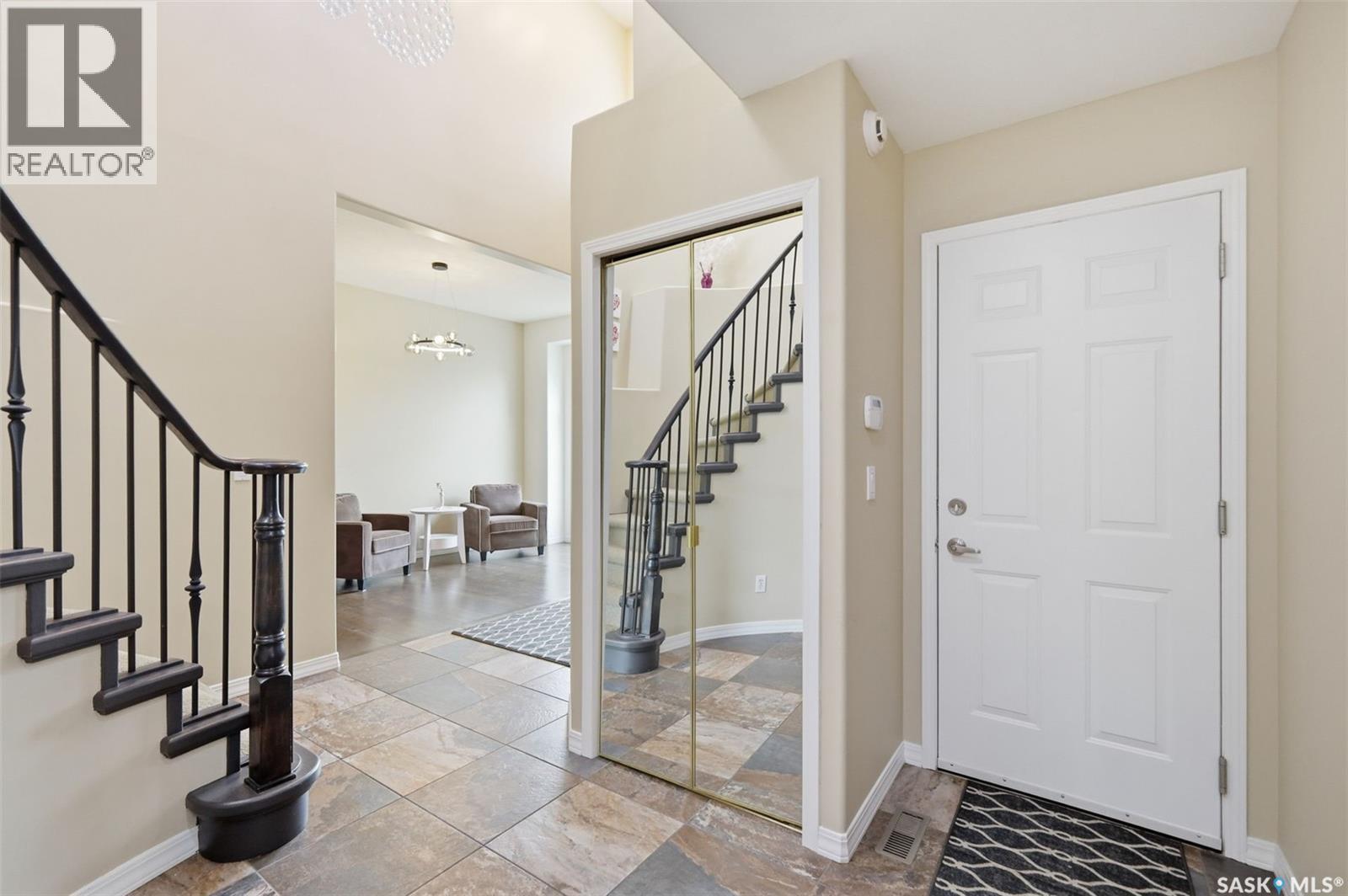 106 Mendel Crescent, Saskatoon, Saskatchewan  S7J 5J7 - Photo 38 - SK038483