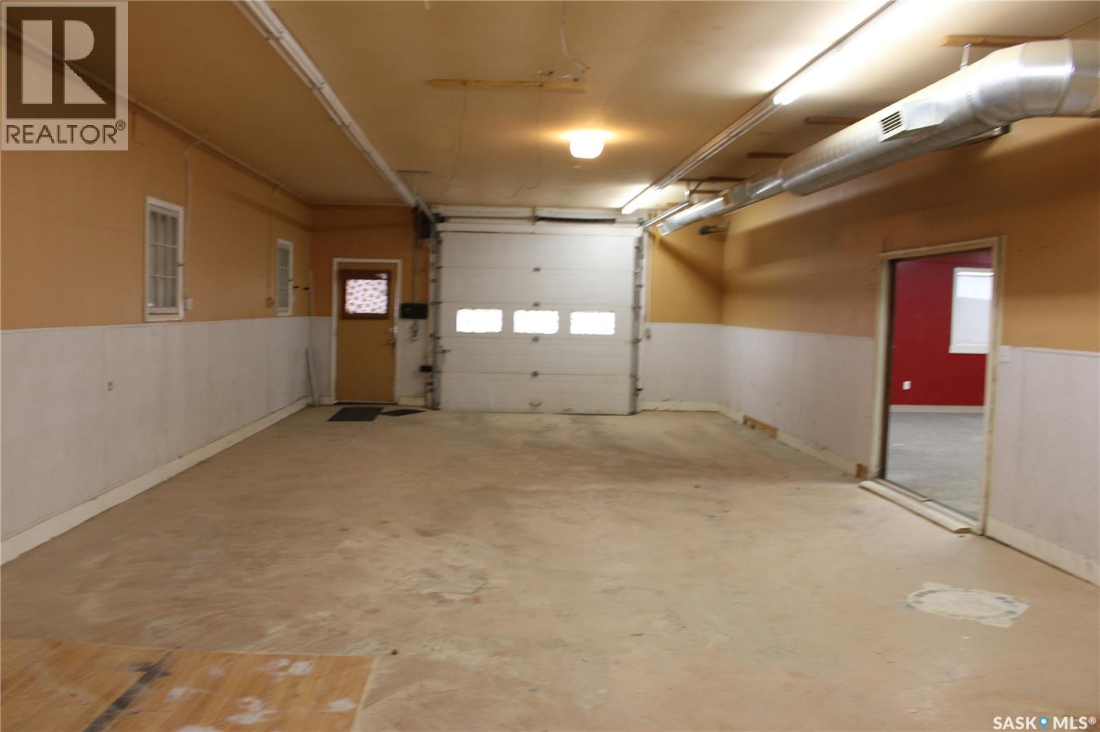 101 5th Street E, Gravelbourg, Saskatchewan  S0H 1X0 - Photo 22 - SK038389