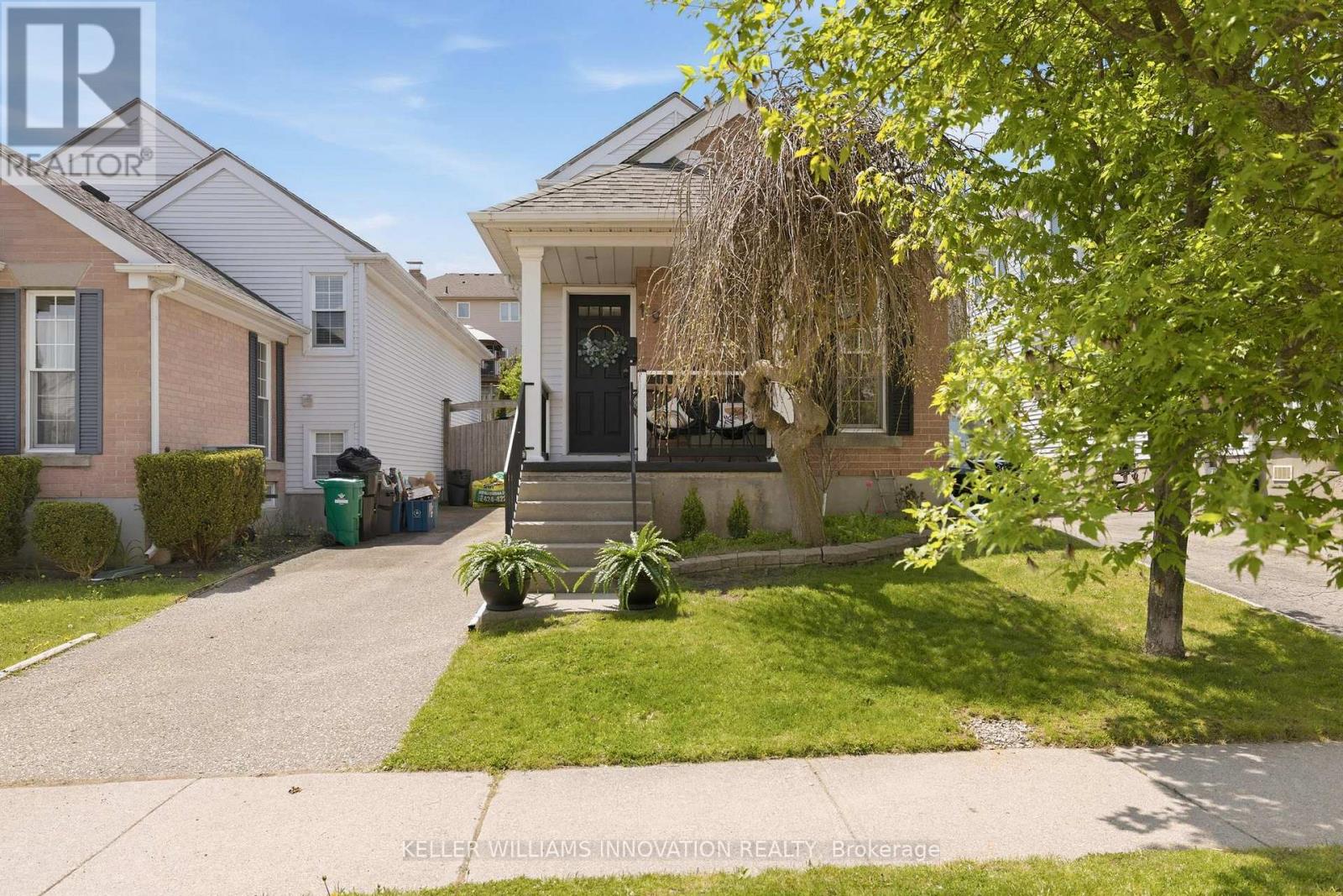 19 Milfoil Crescent, Kitchener, Ontario  N2E 3L2 - Photo 3 - X13150658