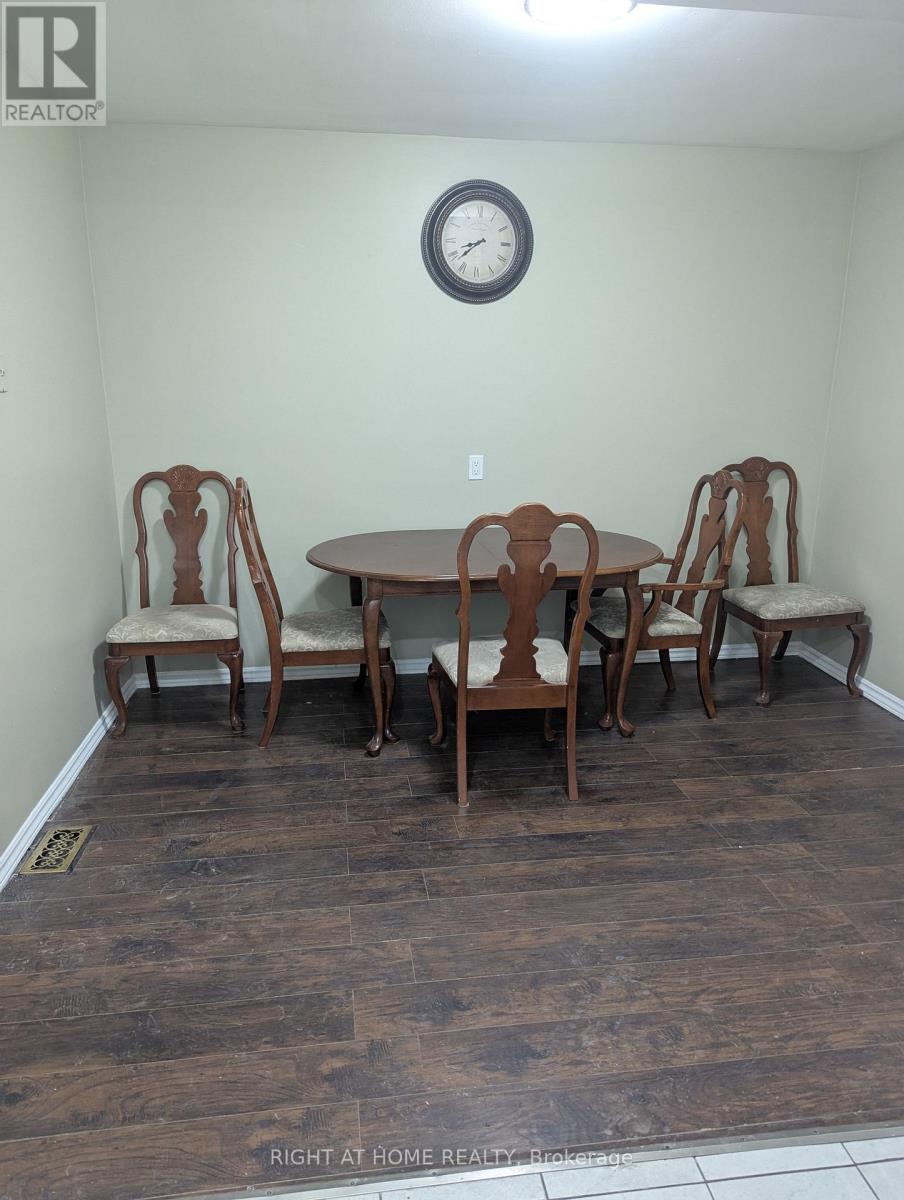 949 Main Street E, Hamilton, Ontario  L8M 1M9 - Photo 2 - X13413086