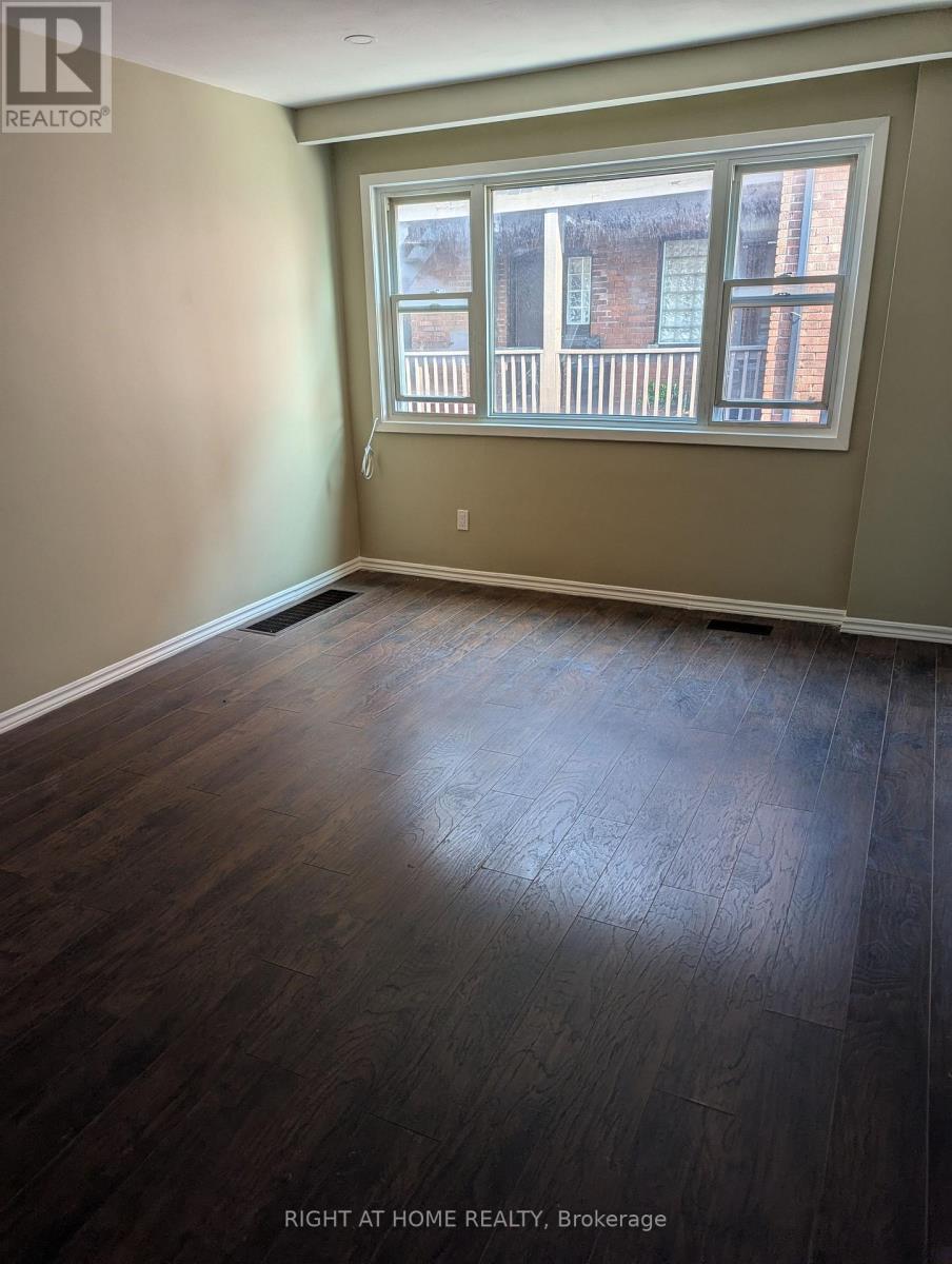 949 Main Street E, Hamilton, Ontario  L8M 1M9 - Photo 4 - X13413086