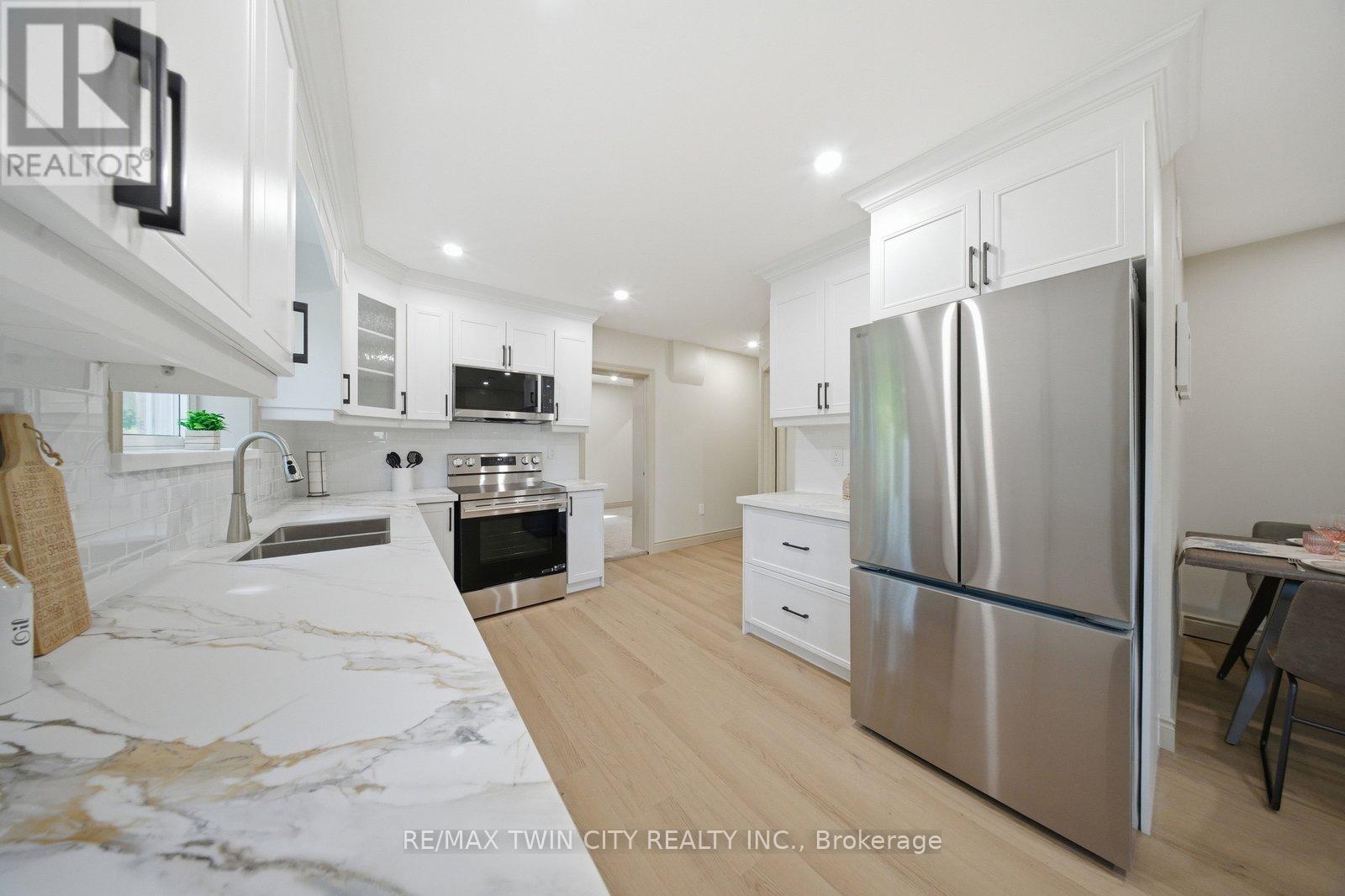 14 Bond Street W, Brantford, Ontario  N3R 4G5 - Photo 12 - X13413176