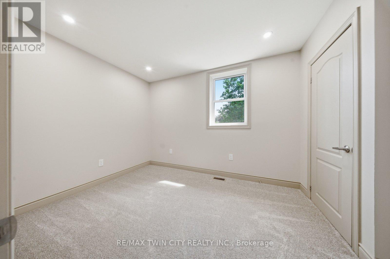 14 Bond Street W, Brantford, Ontario  N3R 4G5 - Photo 19 - X13413176