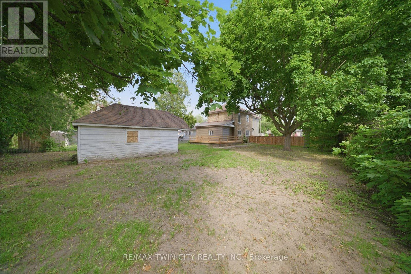 14 Bond Street W, Brantford, Ontario  N3R 4G5 - Photo 34 - X13413176
