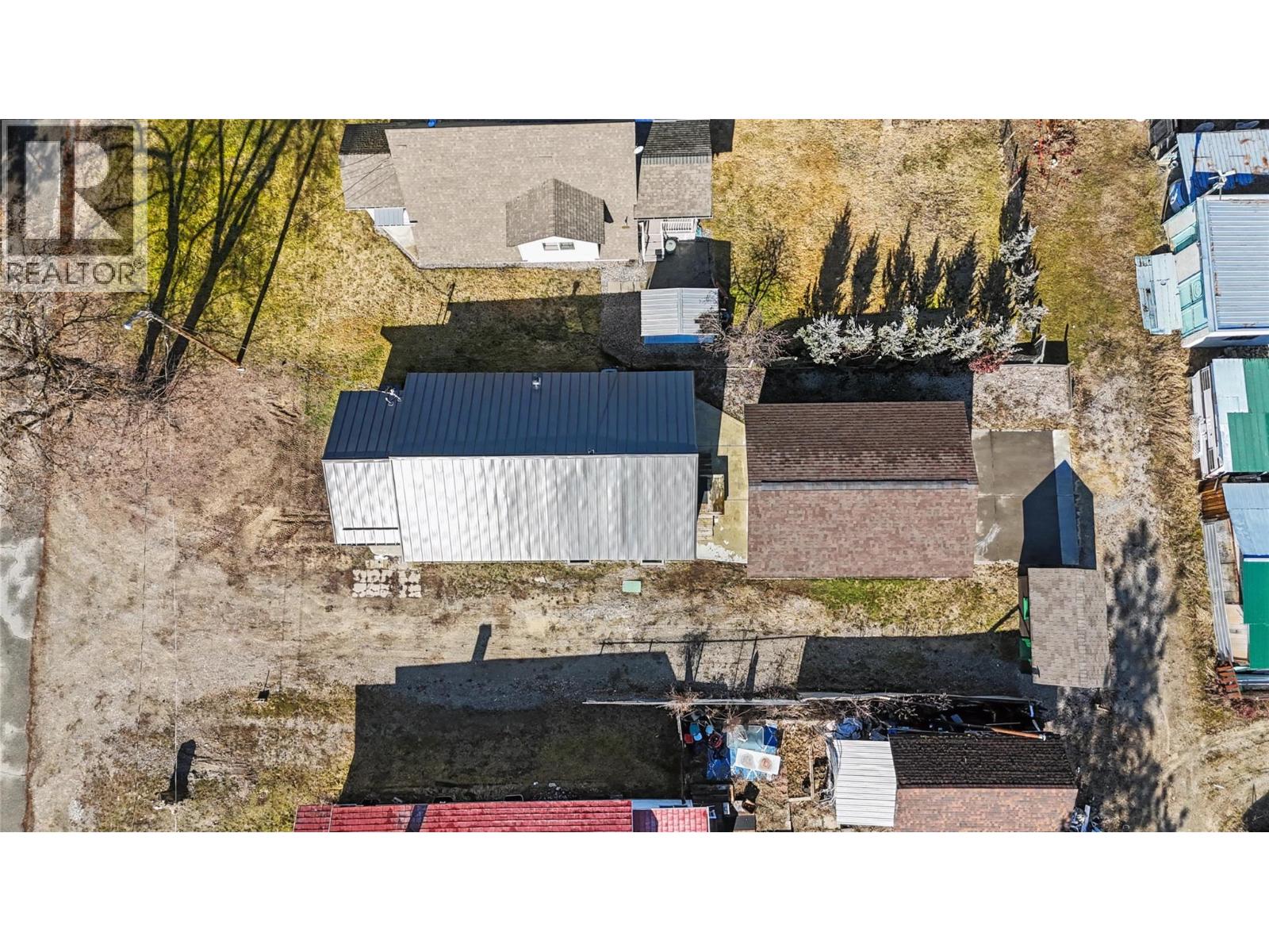 1640 Ode Road, Christina Lake, British Columbia  V0H 1E0 - Photo 4 - 10378303
