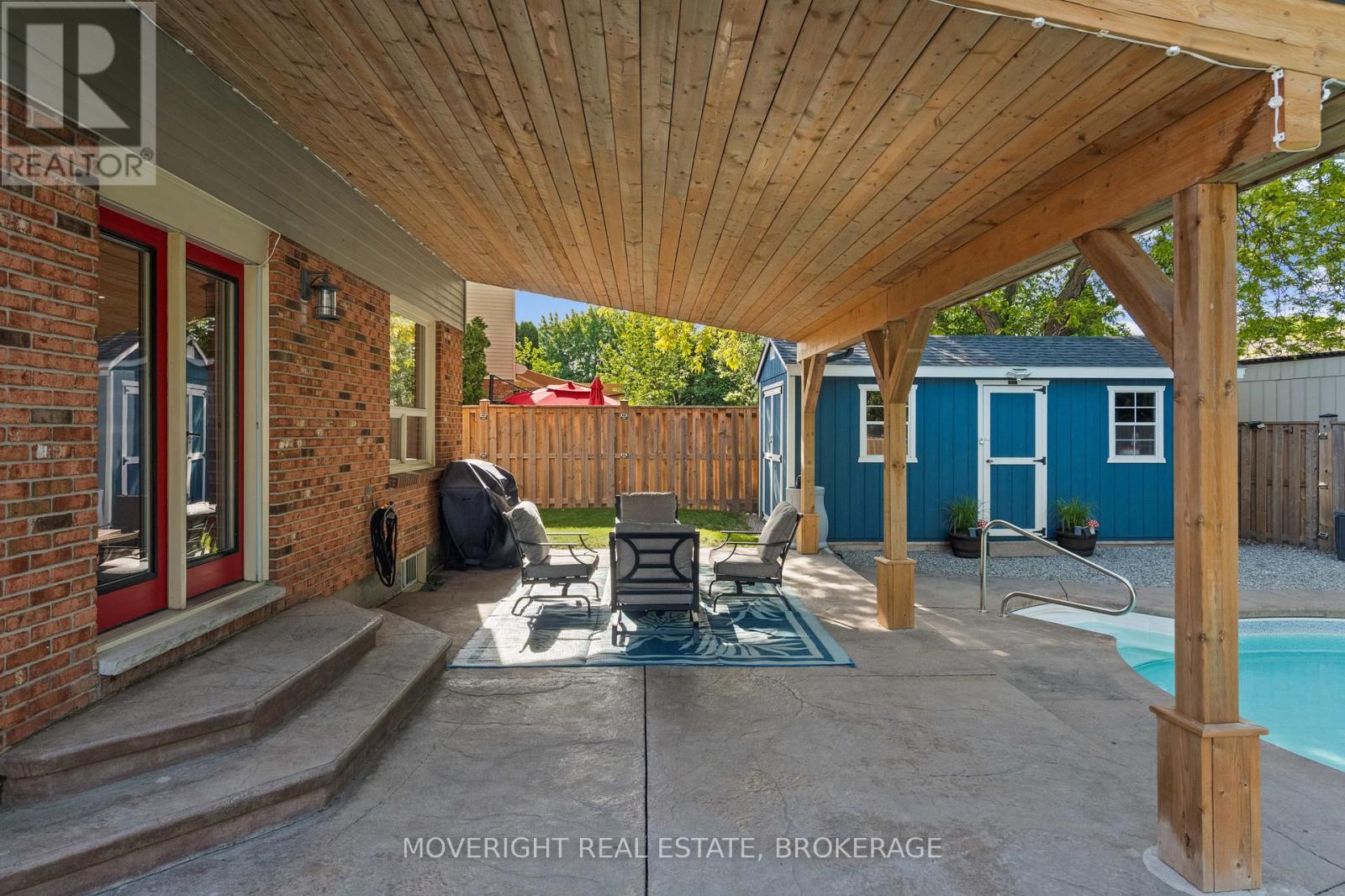 10 Squires Gate, St. Catharines, Ontario  L2P 3W2 - Photo 10 - X13413352