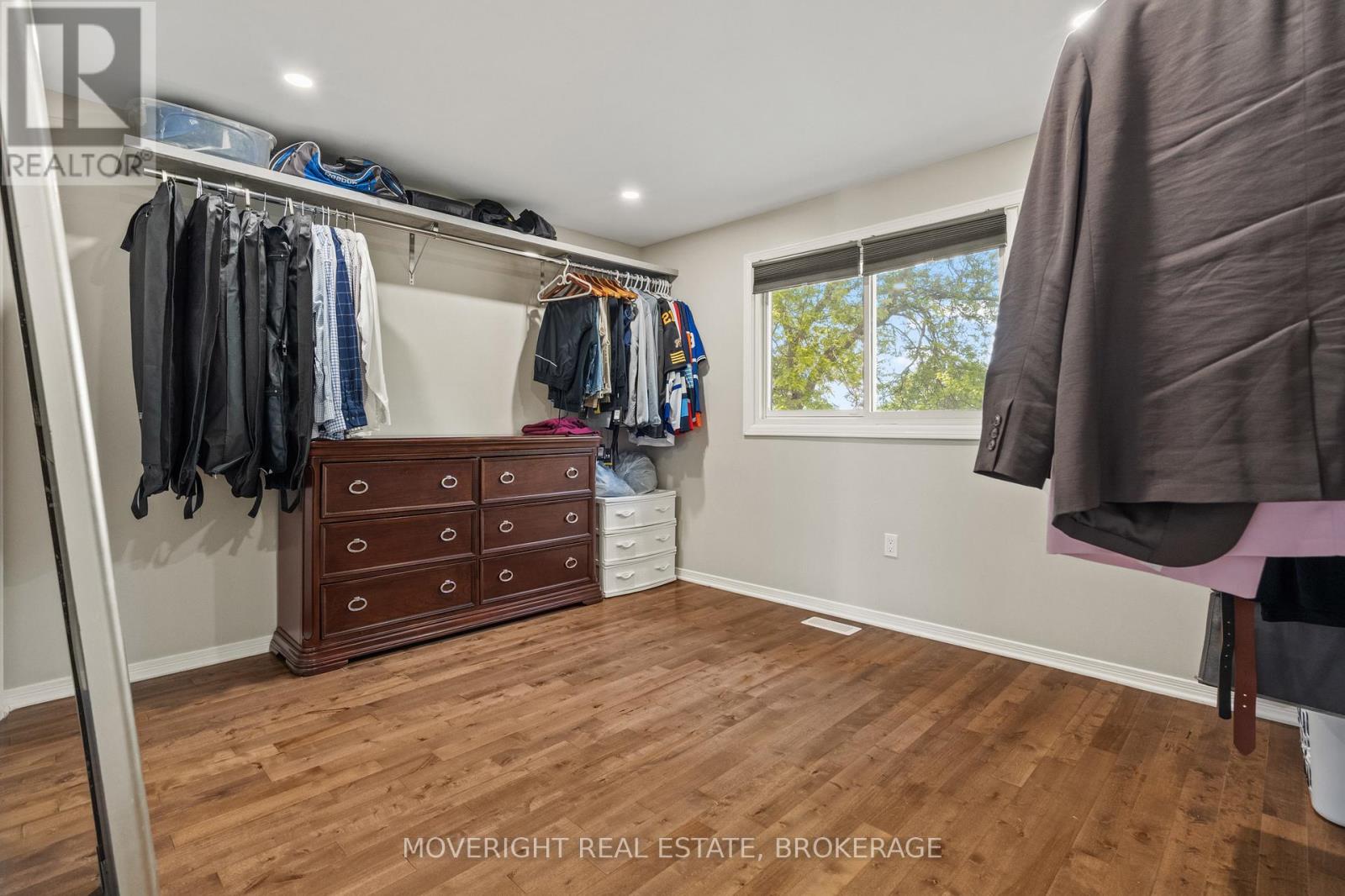 10 Squires Gate, St. Catharines, Ontario  L2P 3W2 - Photo 36 - X13413352