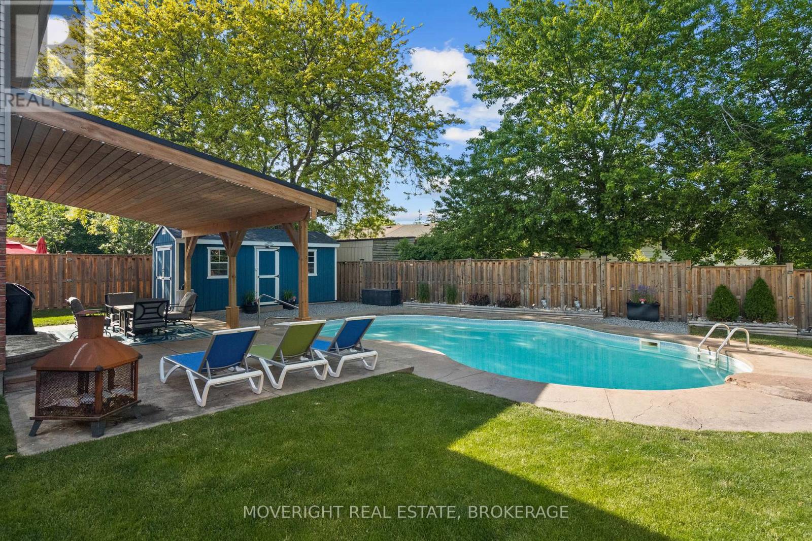 10 Squires Gate, St. Catharines, Ontario  L2P 3W2 - Photo 7 - X13413352